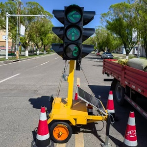 Road Construction Solar Wireless Portable Mobile Traffic Signal Light 200mm RYG Countdown Timer Light - Product Image 2