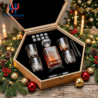 Ensemble de carafe à whisky en cristal soufflé à la main transparent de luxe, 4 verres, 8 pierres, boîte cadeau hexagonale en bois, pour hommes, garçons d'honneur