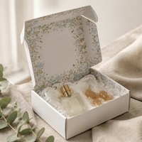 Boîte pliante prédécoupée pour envoi postal, impression personnalisée, plusieurs couleurs et tailles, emballage plat pour cadeaux, vente en gros, CMYK, estampage à chaud, UV