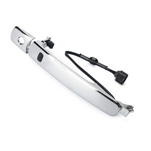 Poignée de porte extérieure chromée côté conducteur avant gauche pour <span class=keywords><strong>Nissan</strong></span> Rogue 2010-2013 |   Remplace #   80640-CZ31B, 80645-CA000 - Product Image 1