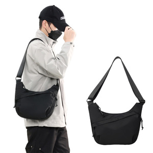 Bolso Bandolera de Poliéster y Nylon con una Sola Correa, Ligero y Versátil, Tipo Dumpling para Mujer, Venta al Por Mayor - Product Image 5