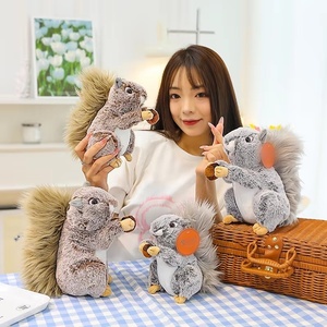 ตุ๊กตากระรอกน่ารัก ของตกแต่งบ้าน ของขวัญเทศกาล ขายส่งได้ - Product Image 6