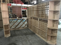 Personnalisé moderne grande cave de rangement d'angle conception LED étagères présentoir à bouteilles montage mural casier à vin en bois