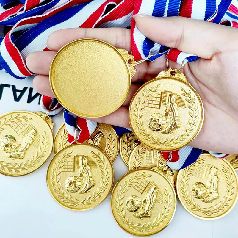 Campioni medaglia di pallavolo Judo chiavi laurea CustomTaekwondo calcio oro sport