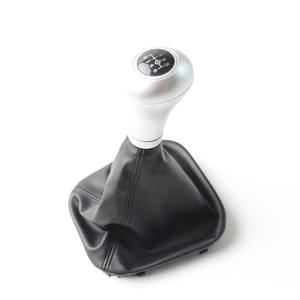 Housse de pommeau de levier de vitesse en cuir pour véhicules Mercedes-Benz, lavable - Product Image 4