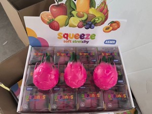 Jouet sensoriel fruité croustillant et moelleux, blocs de construction colorés en forme de fruits à presser - Product Image 6