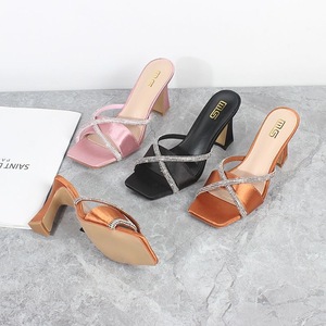 รองเท้าส้นสูงแบบเปิดนิ้วเท้ารุ่นใหม่สำหรับฤดูร้อนสำหรับผู้หญิง - Product Image 4