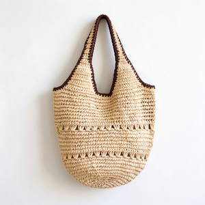 Sac fourre-tout en paille tressée de couleur unie fait main pour femmes, idéal pour la plage et la piscine, grande capacité, design élégant et tendance - Product Image 4