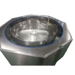 Distributeur d'œufs à grande vitesse pour l'emballage automatique des aliments, distributeur centrifuge double pour le <span class=keywords><strong>jambon</strong></span> et la saucisse, machine d'emballage <span class=keywords><strong>de</strong></span> gelée - Product Image 2