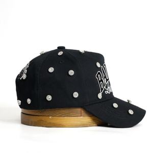 Casquette de baseball en coton à 5 panneaux en daim décoré, motif Dobby sportif, tissu courant, Thirty-one 31 X LOST HILLS - Product Image 3