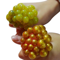 Boules anti-stress en maille douce avec poudre dorée Elsa's Wholesale pour adultes et enfants, jouet de soulagement du stress