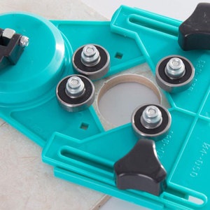Localizador de Aberturas Ajustable para Azulejos de Cerámica, Accesorio para Herramientas Eléctricas para Encontrar y Marcar Aberturas - Product Image 2
