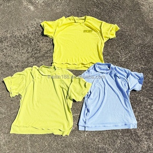 Fabricant de vêtements, chemises à manches courtes en tricot gaufré personnalisées, logo personnalisé, streetwear tendance, chemises en tricot gaufré thermique de haute qualité - Product Image 1