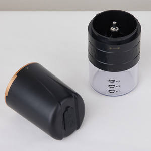 Macinacaffè Elettrico USB in Plastica con 5 Tazze e Macina in Ceramica - Product Image 5