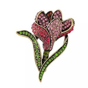 Broche Pendentif Fleur en Alliage Plaqué Or Personnalisée de Luxe Noble, Double Usage pour Femme, Mariage et Fiançailles - Product Image 3