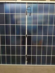 แผงโซลาร์เซลล์แบบสองหน้า Dual Glass Bifacial 720W ประสิทธิภาพสูง มีสินค้าในคลังสินค้าปลอดภาษีที่รอตเตอร์ดัม สหภาพยุโรป - Product Image 1