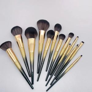 13 Piece Luxury Face Makeup <b>Brush</b> Set Wood Handle Synthetic Hair Aluminum Ferrule Smudge Fan Shaving <b>Brush</b> Cosmetic <b>Brushes</b> - Product Image 4