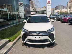 Toyota <span class=keywords><strong>Yaris</strong></span> L <span class=keywords><strong>2011</strong></span> 1.5L CVT Benzina Auto Usata 5 Porte 5 Posti Hatchback Veicolo di Seconda Mano - Product Image 2