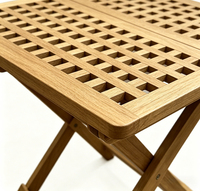 Table de patio pliante en bois massif résistante aux intempéries, table de repas portable d'extérieur avec plateau grillagé pour jardin
