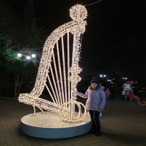 Luces LED Musicales Navideñas Personalizadas con Clasificación IP65, Decoración con Motivo de Trompeta para Exteriores, Regulable y Fácil de Instalar - Product Image 1