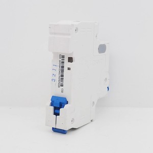 <span class=keywords><strong>Disjoncteur</strong></span> miniature CHINT NXB-40 1P+N C25A 30mA, neuf et original - Product Image 3