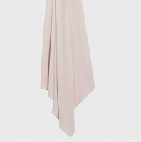 Écharpe Hijab en Jersey Liquide Personnalisée avec Logo et Couleurs, Jersey Nuage, Bonnes Coutures, Ourlet Roulé, Points Soignés pour Bébé