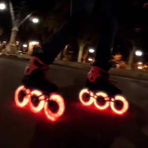 Ruedas de <span class=keywords><strong>Patines</strong></span> en Línea de Carreras <span class=keywords><strong>110</strong></span> 125 <span class=keywords><strong>mm</strong></span>, Multicolor Verde Brillante, Resistentes al Desgaste para Exteriores, Alta Elasticidad, Grado Rápido - Product Image 4