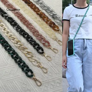 Için akrilik zincir telefon tutucu özel Logo Charm telefon kılıfı moda tutucu akrilik Crossbody telefon taşınabilir zincir kolye