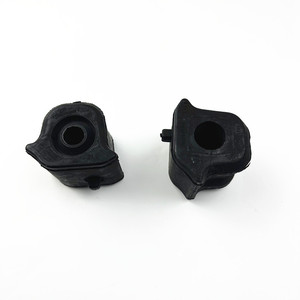 Chất Lượng Cao Cao Su Hệ Thống Treo Ống lót Phía Trước Và Phía Sau Ổn Định Thanh Ống lót 48815 48818 Cho Toyota Phụ Tùng Ô Tô - Product Image 3