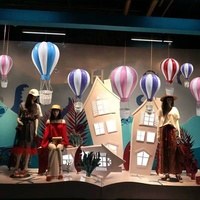 Décorations de ballons suspendus à la mode en 2022, accessoires de vitrine pour les magasins de vente au détail, centres commerciaux, présentation visuelle