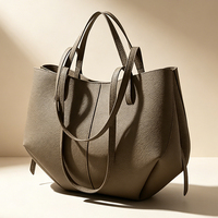 Sac fourre-tout de luxe en cuir véritable pour femme, style minimaliste, collection 2026, sac à bandoulière tendance, fabrication sur mesure OEM ODM, vente en gros