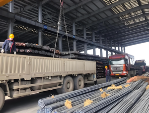 Promoción Fábrica al por mayor Construcción <span class=keywords><strong>de</strong></span> edificios B500b 1/2 pulgadas 3/8 pulgadas 8mm 10mm 16mm <span class=keywords><strong>Barra</strong></span> <span class=keywords><strong>de</strong></span> refuerzo <span class=keywords><strong>de</strong></span> <span class=keywords><strong>hierro</strong></span> al mejor <span class=keywords><strong>precio</strong></span> - Product Image 6
