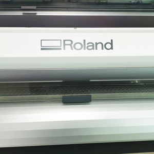 Roland RE640 pour imprimante à jet d'encre grand format de seconde main Machine d'impression automatique portative de vêtements pour tissus/t-shirts - Product Image 4