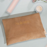 Sac enveloppe de luxe en faux daim pour bijoux sac à main réutilisable Logo personnalisé imprimé velours cadeau portefeuille Extension de cheveux sac à poussière