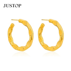 Pendientes de aro de moda, OEM/OEM, impermeables, de acero inoxidable, chapados en oro, hipoalergénicos, proveedor de joyería de moda, pendientes dorados llamativos - Product Image 5