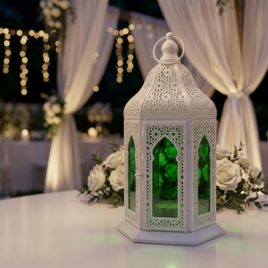 Lanterne à bougie moderne en métal blanc populaire auprès des fabricants, avec verre vert, pour la décoration de la maison, le Ramadan et les mariages - Product Image 2