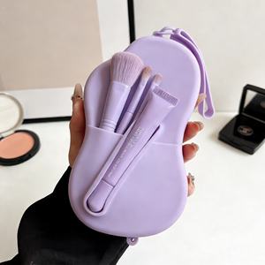 Pochette en silicone pour gloss à lèvres, pochette carrée en silicone pour cosmétiques et articles de toilette de voyage, sac de maquillage en silicone - Product Image 2