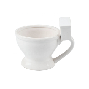 Nouveauté <span class=keywords><strong>tasse</strong></span> à café en céramique avec design de siège de toilette drôle 350ml capacité Gag cadeau pour fête adulte humour tasses pour hommes et femmes - Product Image 2