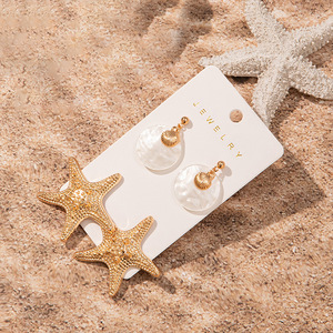 Juego de Aretes de Moda, Chapados en Oro, con Dijes en Forma de Estrella de Mar y Concha, Venta al por Mayor de Fábrica, Aretes Económicos para Mujer - Product Image 5