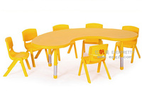Meubles de pépinière en forme de U pour la maternelle Table et chaise d'étude multilatérales pour enfants à vendre