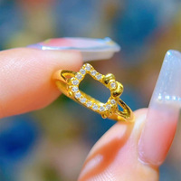 Bague Hello Kitty en cuivre écologique au design élégant et doré, haut de gamme et polyvalente