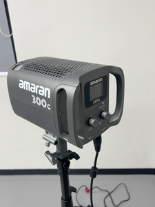 Buen Precio, Lámpara LED Aputures <span class=keywords><strong>Amaran</strong></span> 300c 300w RGBWW para Fotografía de Retratos y Vlogs - Product Image 3