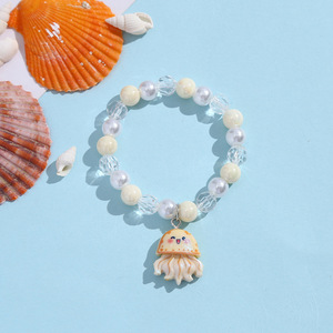 Venta al por mayor de dibujos animados de animales marinos de acrílico con cuentas pulseras para niños, medusas cangrejo y ballena lindas pulseras y pulseras - Product Image 6