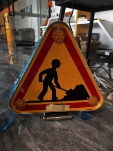 New <span class=keywords><strong>LED</strong></span> cảnh báo tam giác dấu hiệu ánh sáng nhấp nháy khẩn cấp Xe Xe Tải xe Giao Thông Đường Bộ an toàn phản xạ - Product Image 6