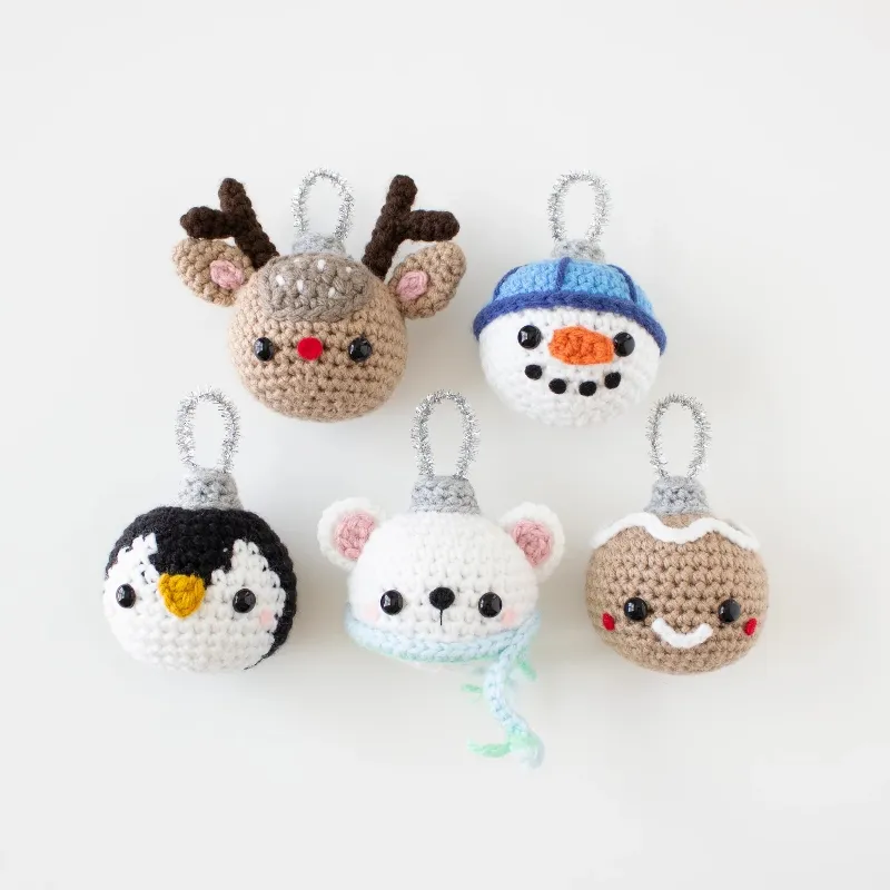 Boules de crochet de Noël suspendues Animal en peluche Amigurumi poupée Crochet Noël bonhomme de neige ornements de renne