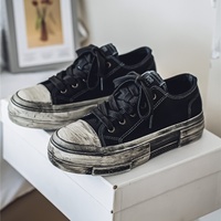 Nouvelles Chaussures de Skate en Toile Vintage Effet Vieilli pour Hommes 2026 – Baskets Décontractées Respirantes à Lacets pour l'Été