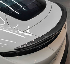 Spoilers de voiture Fourniture d'usine Spoiler de lèvre d'aile de pare-chocs arrière en fibre de carbone sèche pour Porsche Taycan 4S - Product Image 5