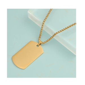 Direct Inde Logo Personnalisé Gravé En Acier Inoxydable Plaqué Or Rectangle Pendentif De Mode Chaînes Collier Diamant Perle Collier - Product Image 1