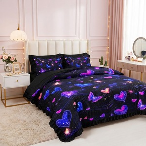 Set di Biancheria da Letto per Ragazze con Bordo Arricciato, 7 Pezzi, Nero Galassia con Cuori Glitterati e Farfalle, Piumone con Lenzuolo e Coprimaterasso - Product Image 6