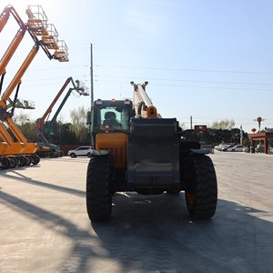 Многофункциональный телескопический экскаватор-погрузчик с фронтальным ковшом, коробкой передач Yuchai, колесный погрузчик, объем ковша 4,5 т, гарантия 1 год - Product Image 5